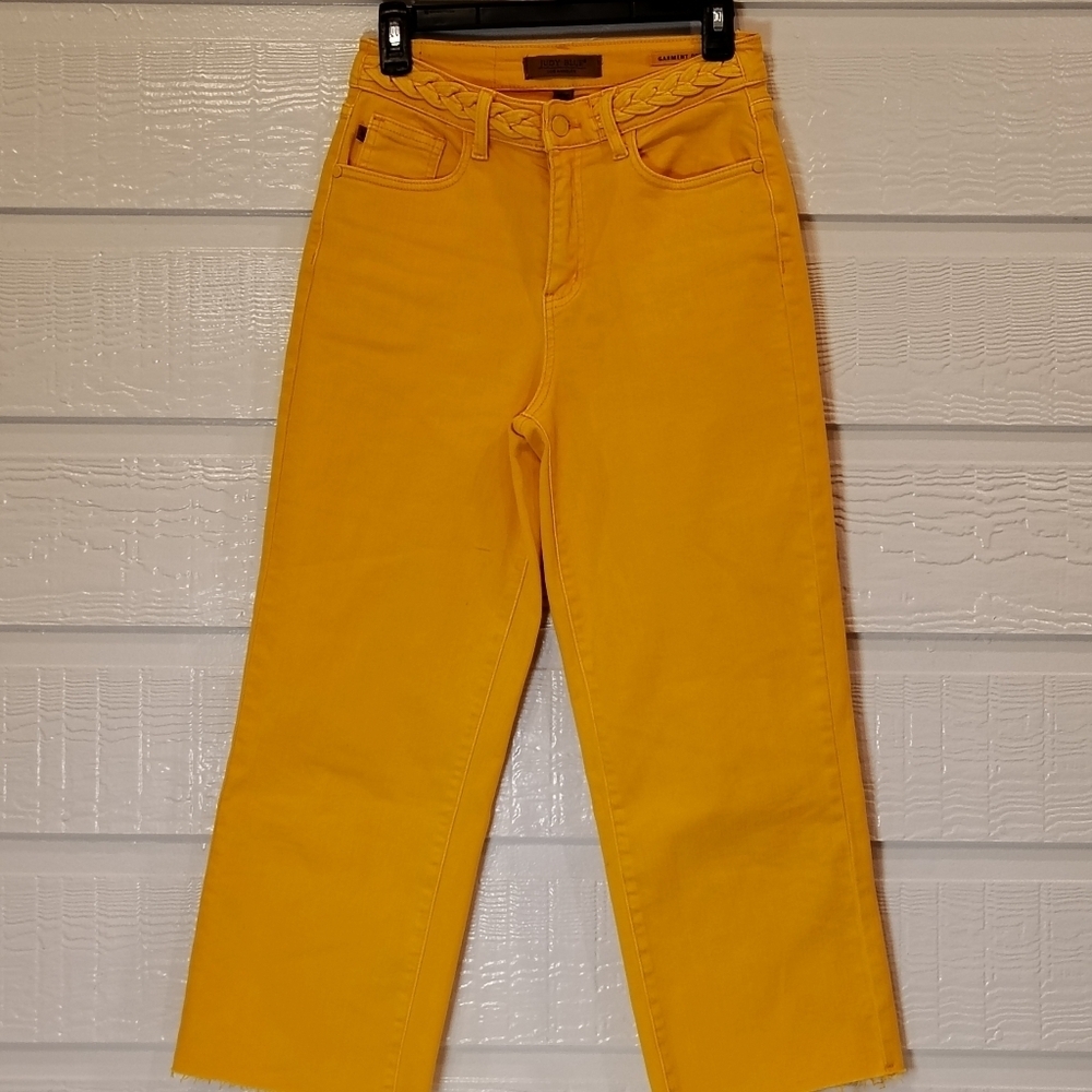 JUDY BLUE Bright Yellow Braided Waist Wide Cropped Denim‎ Jeans SIZE 3/26 Artsy